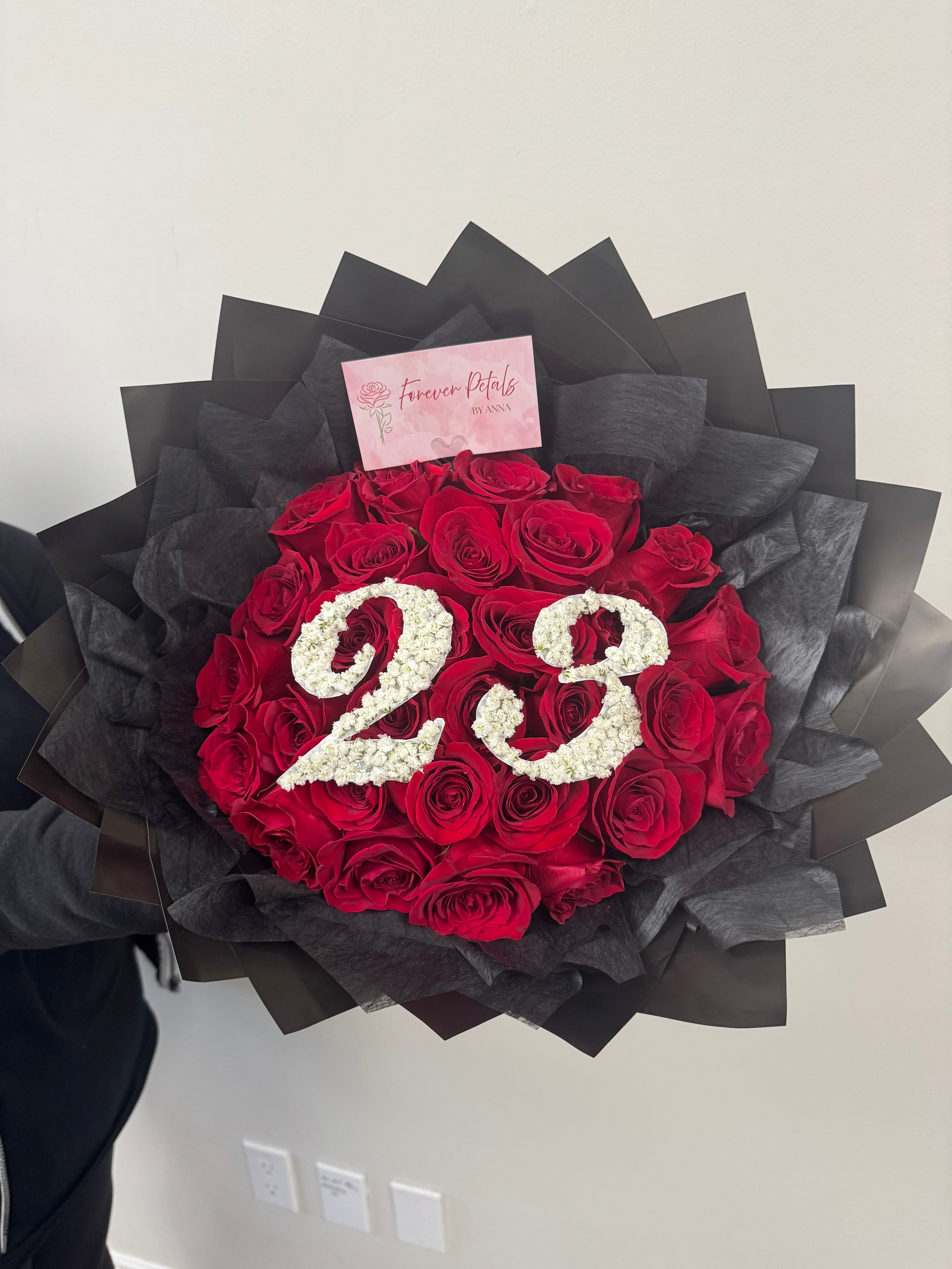 30 Roses of Love Bouquet ❤️