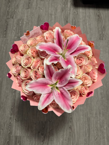 Heart Me Pretty Pink Bouquet