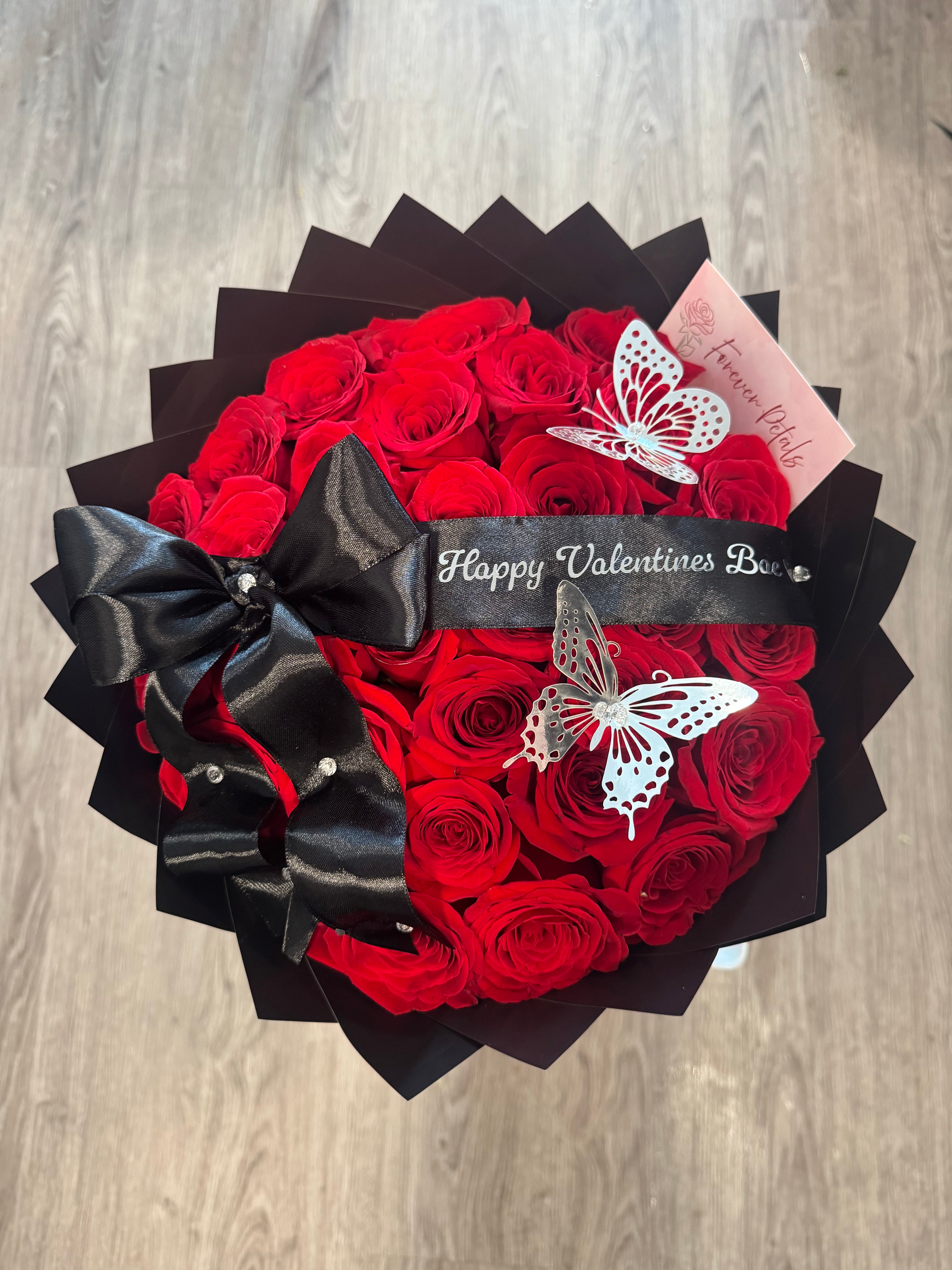 30 Count Adore YOU bouquet ❤️