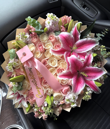 Roses+Lilies Grad Bouquet 💐