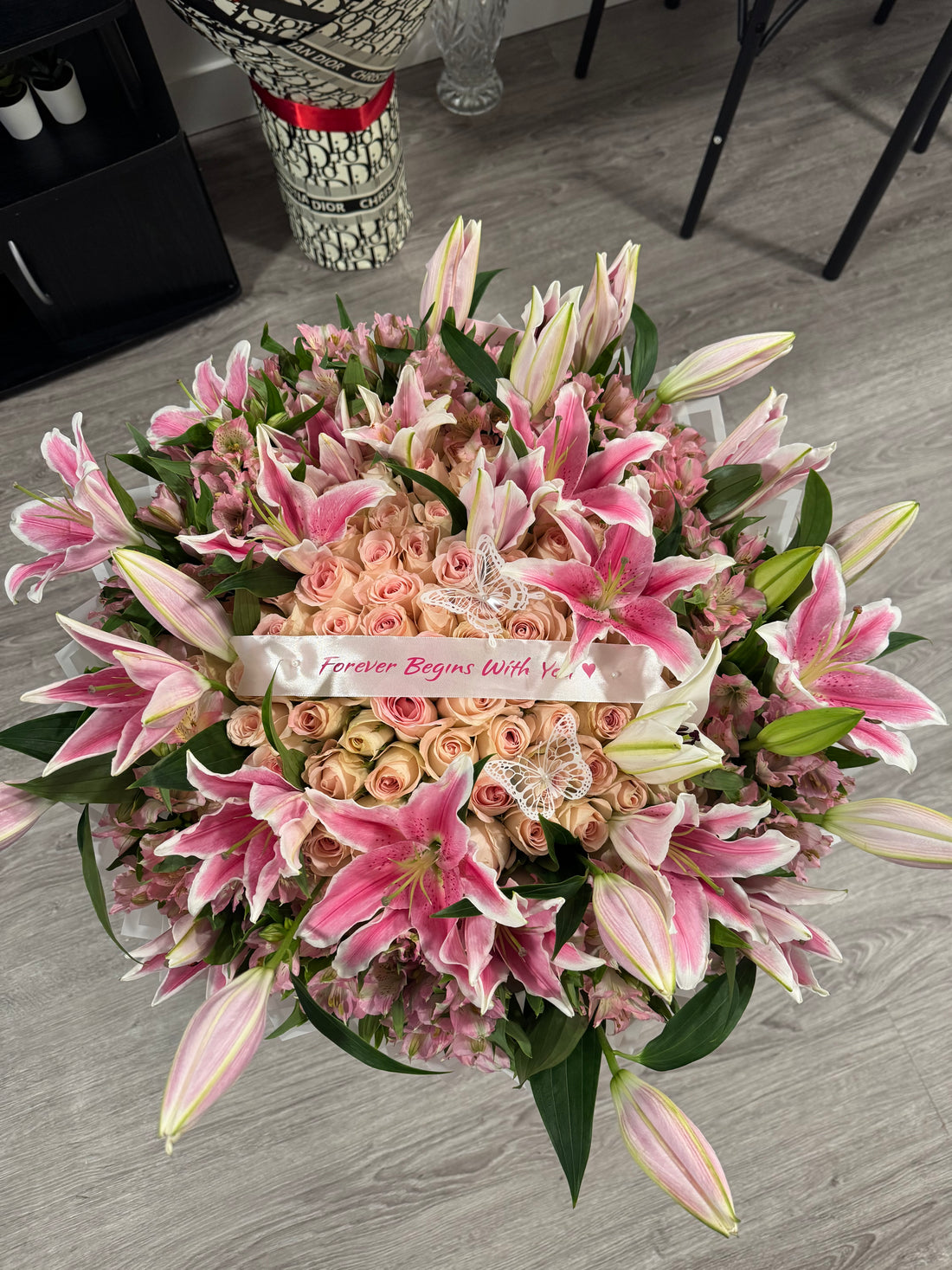 100 Count lilies Dream Bouquet 💝