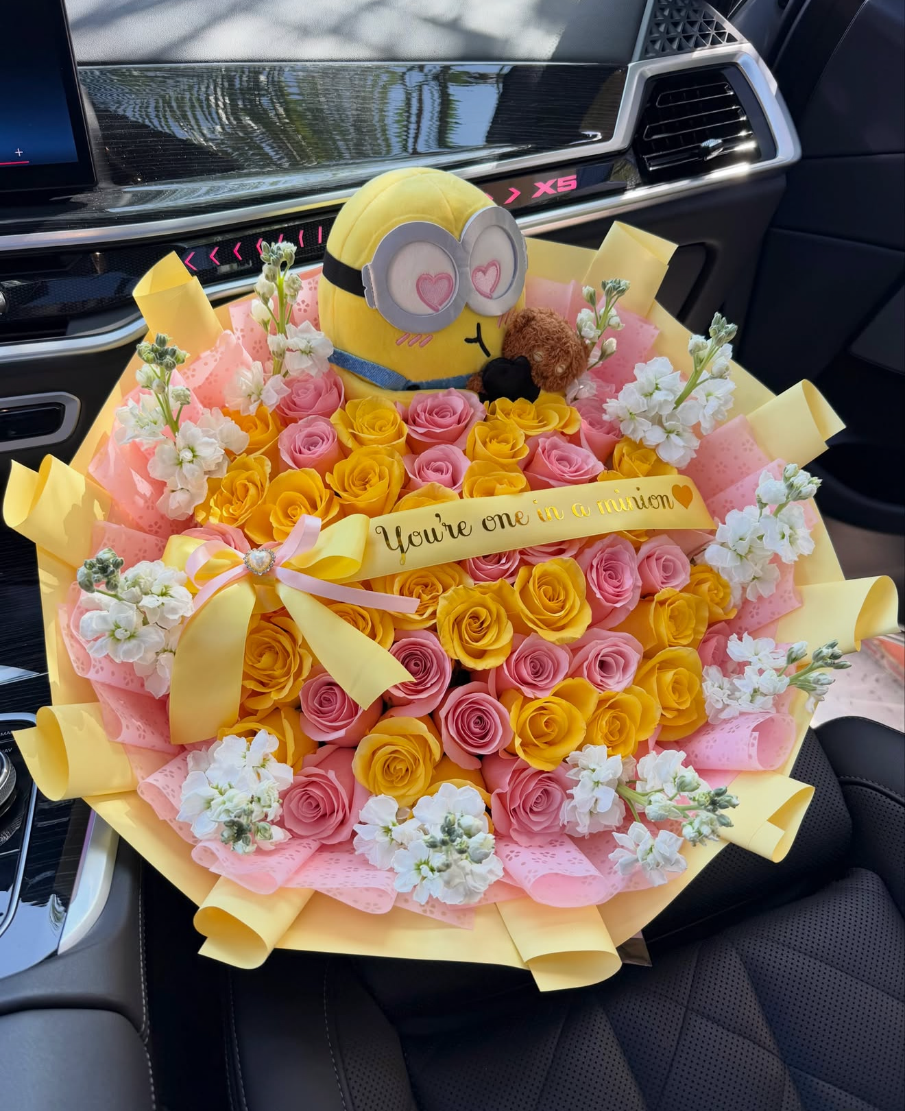 You're On In A Minion Bouquet 💛