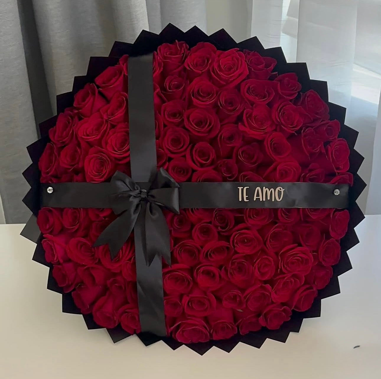100 Count Royal Bloom Bouquets