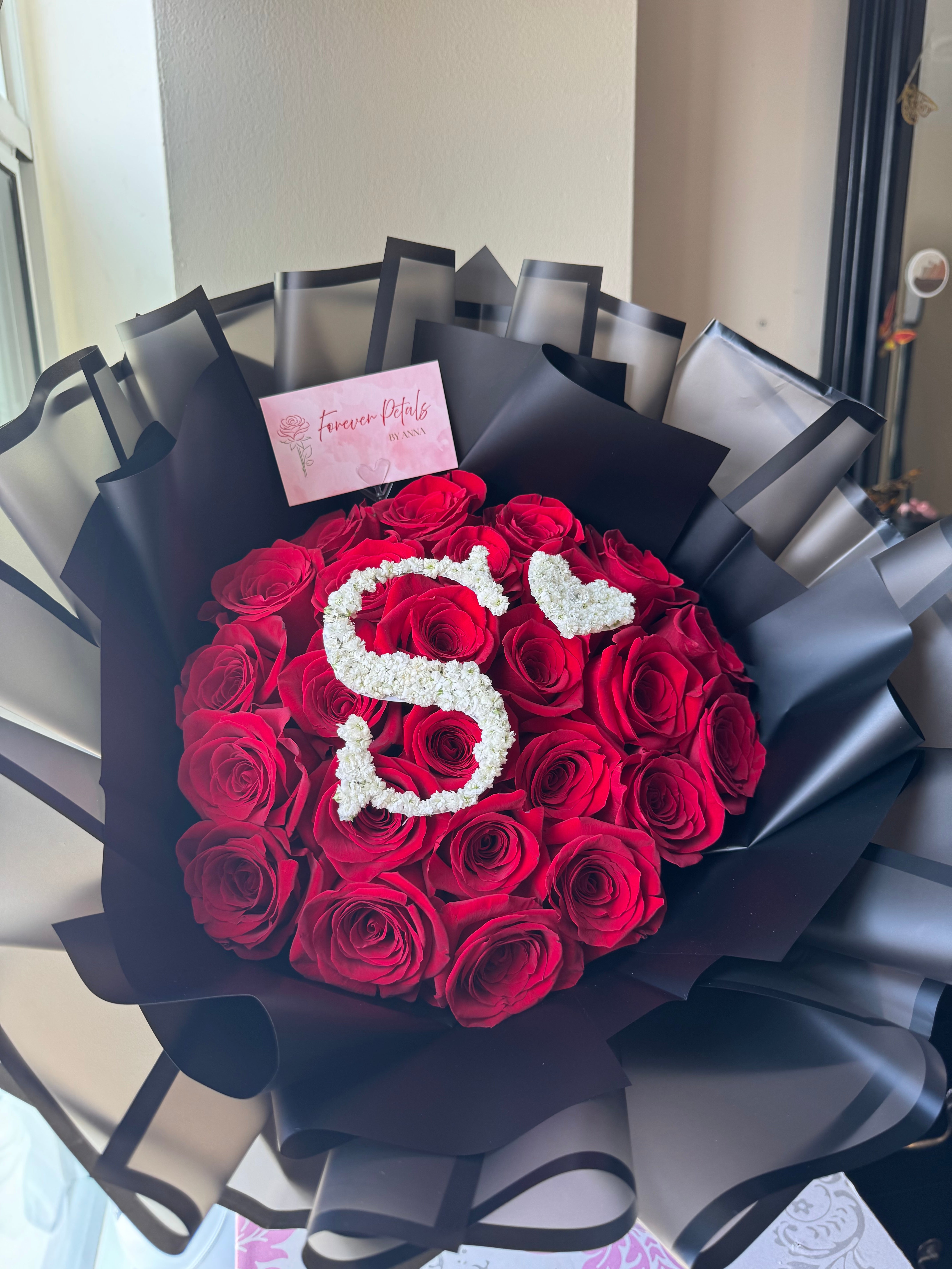 Classic Initial Bouquet 🌹