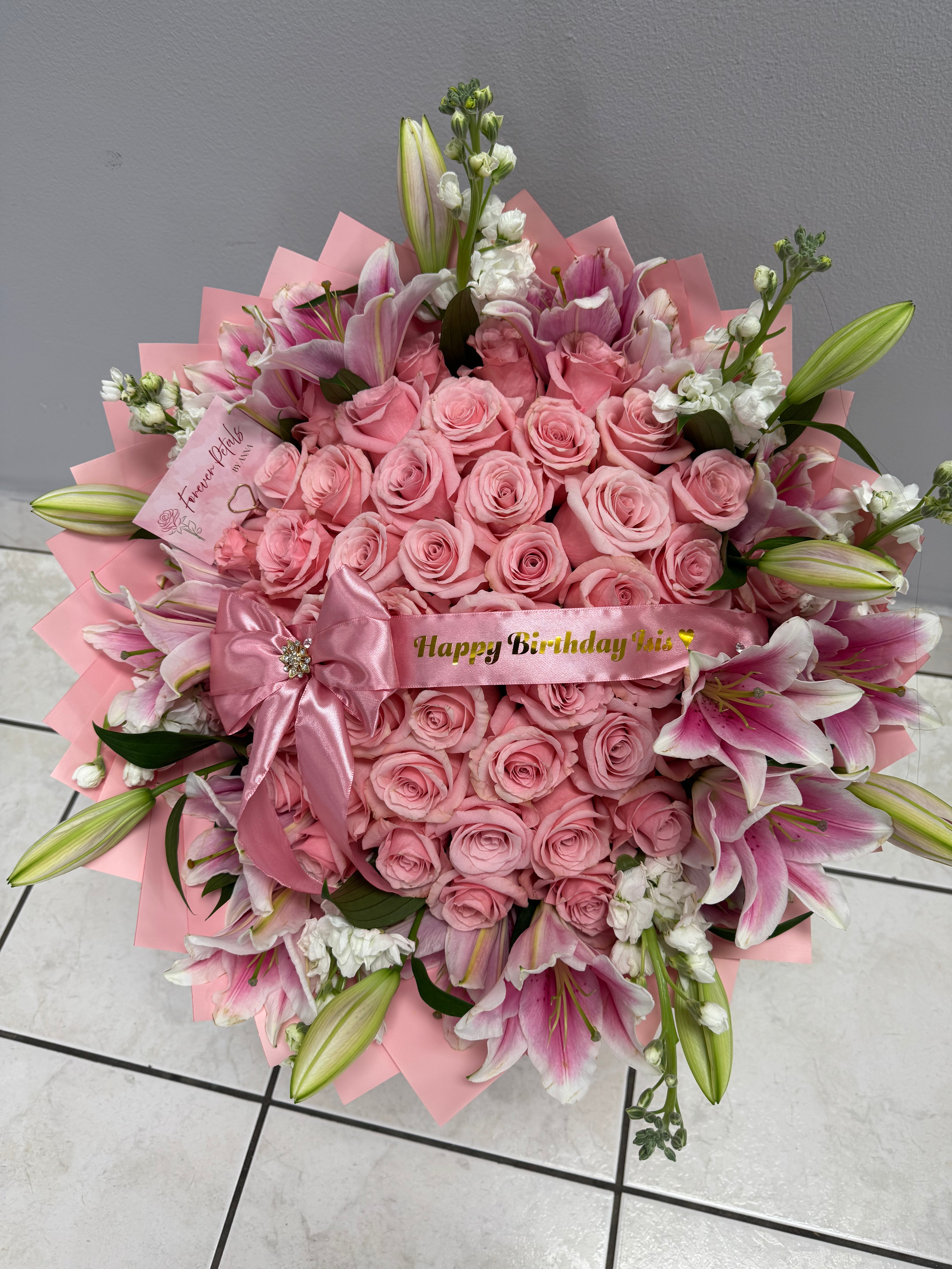 Pink-Themed 50-Count Rose Bouquet with Lilies+Stock Rim