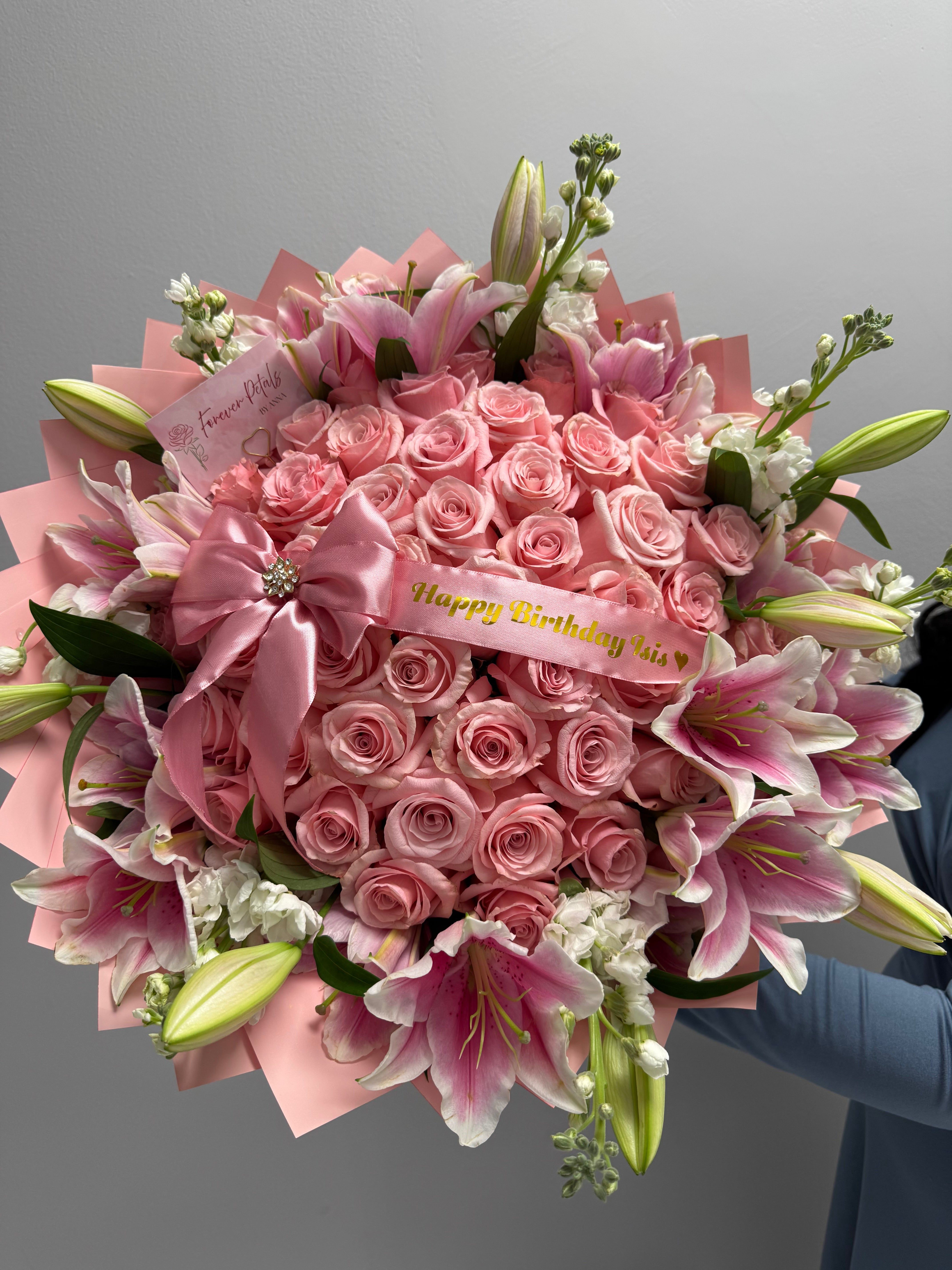 Pink-Themed 50-Count Rose Bouquet with Lilies+Stock Rim