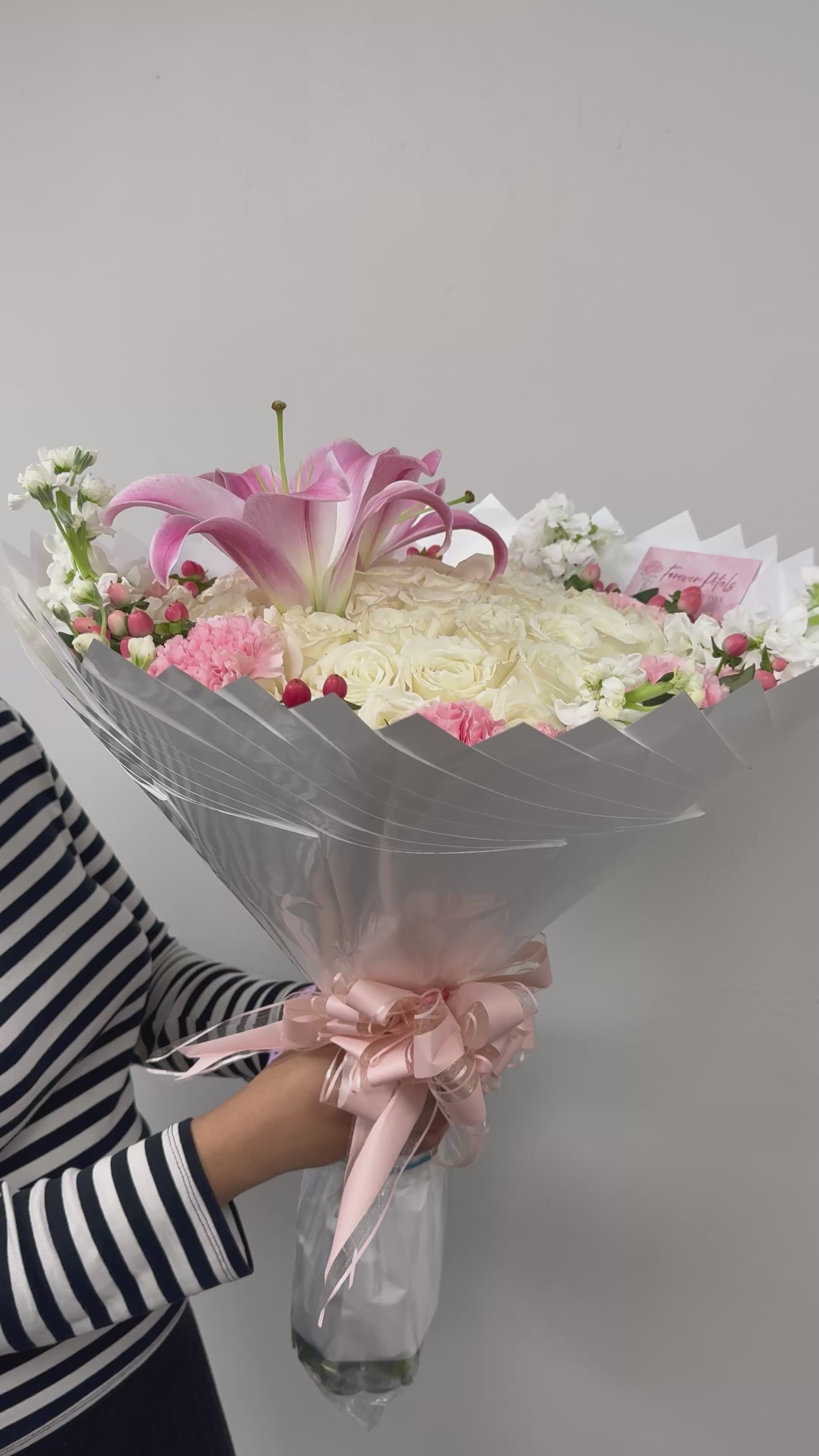 White & Pink Dreamy Bouquet